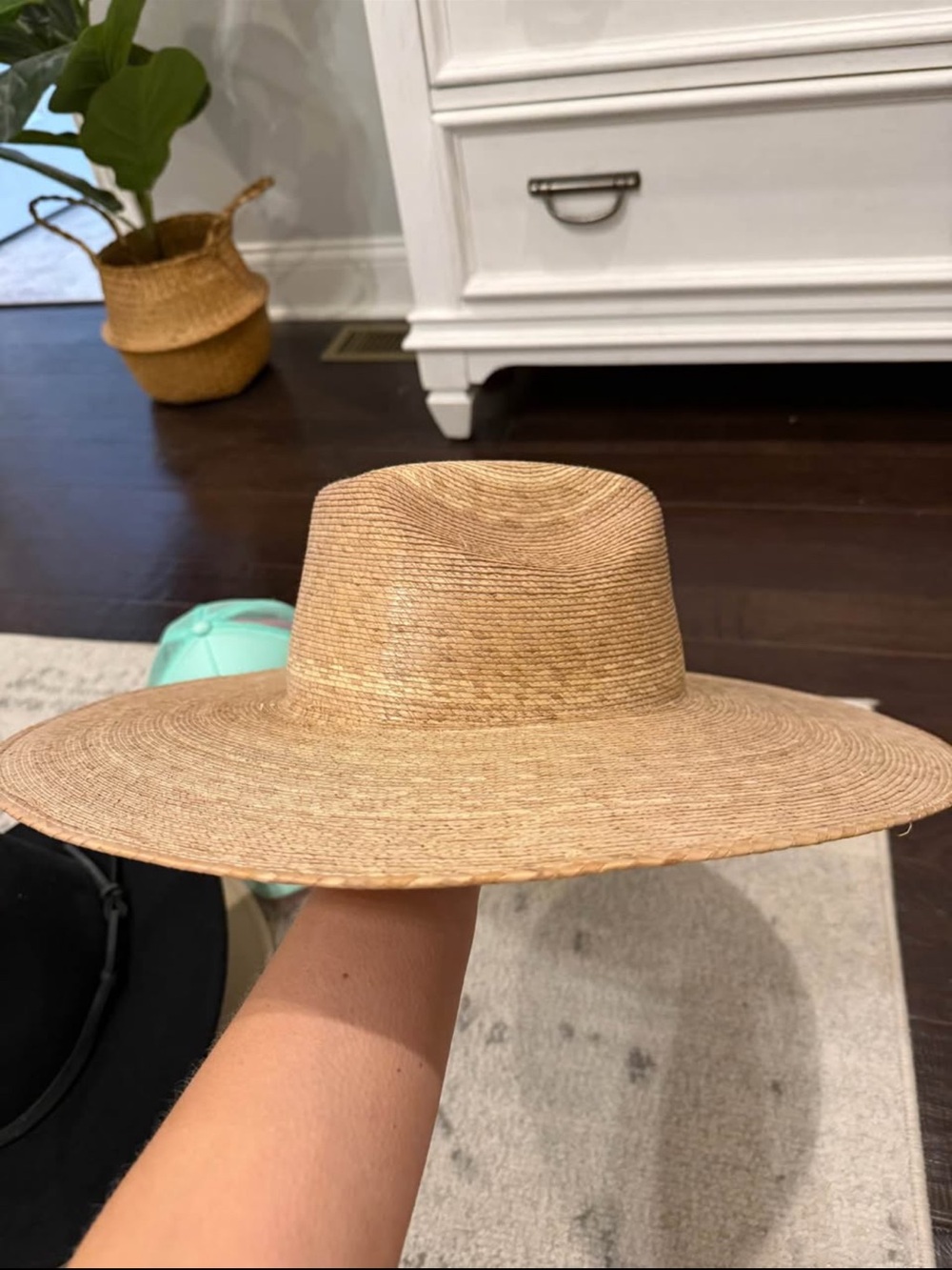 Lack Of Color Wide-Brim Straw Hat - Natural Tan